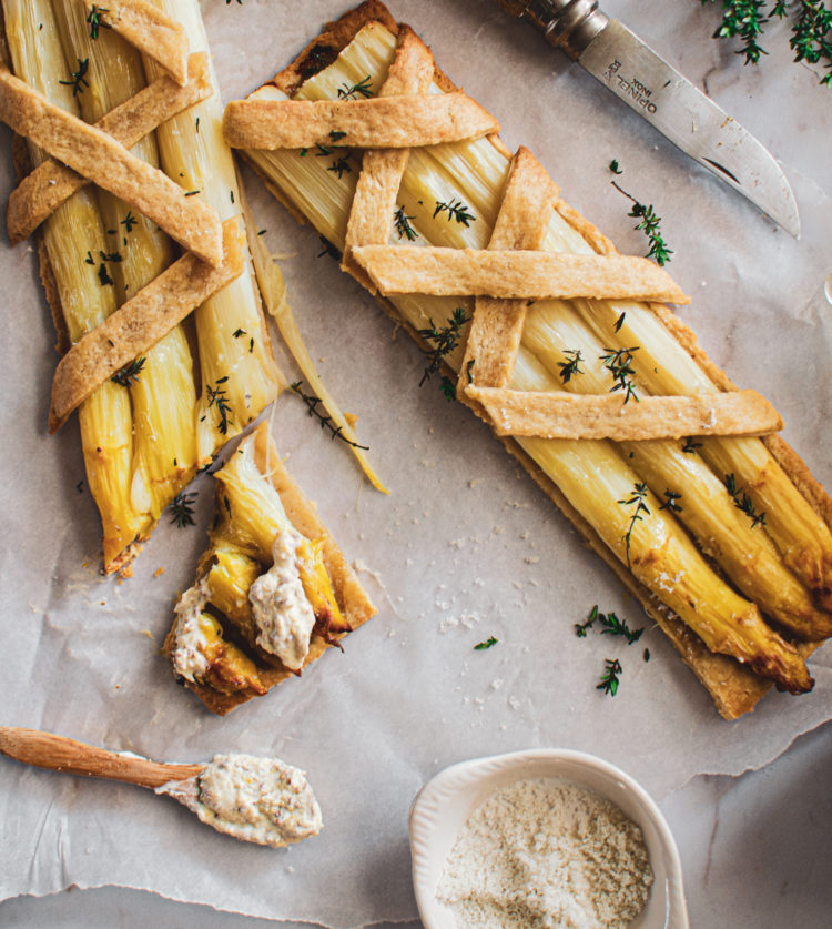 Une pâte croustillante et des asperges rôties, le bonheur!